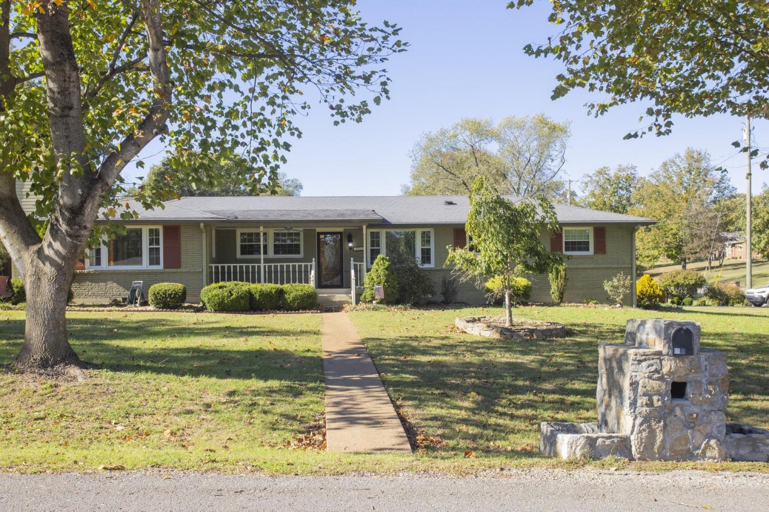 1931-Valley-Park-Dr For Sale