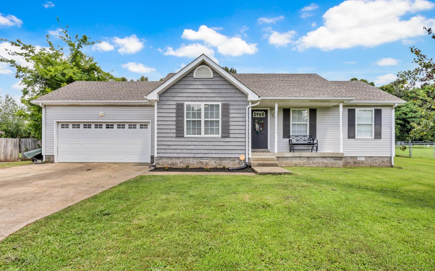 261-Golden-Pond-Ave For Sale