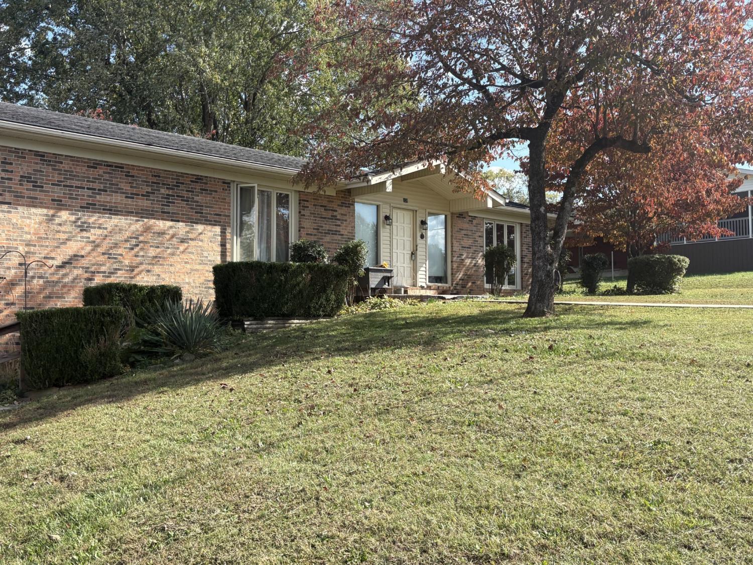 128-N-Turner-Dr For Sale