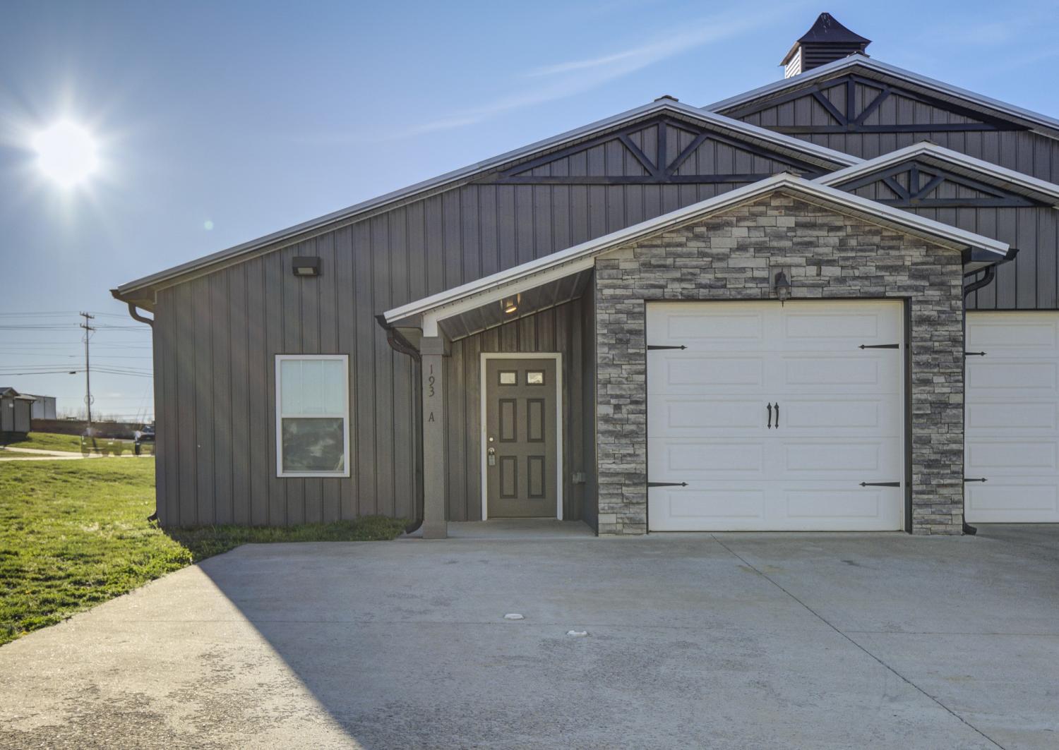 193-BAINBRIDGE-DR For Sale