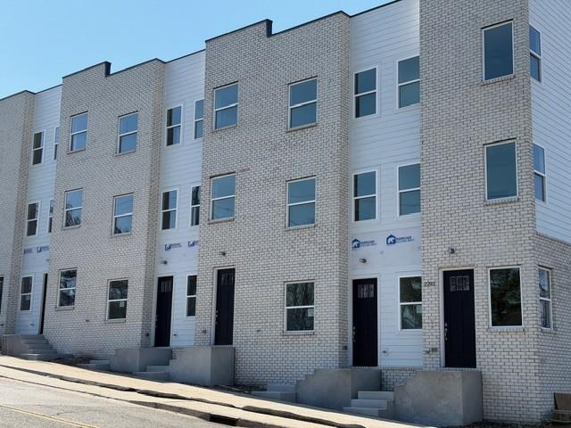 2203-Foster-Ave For Sale