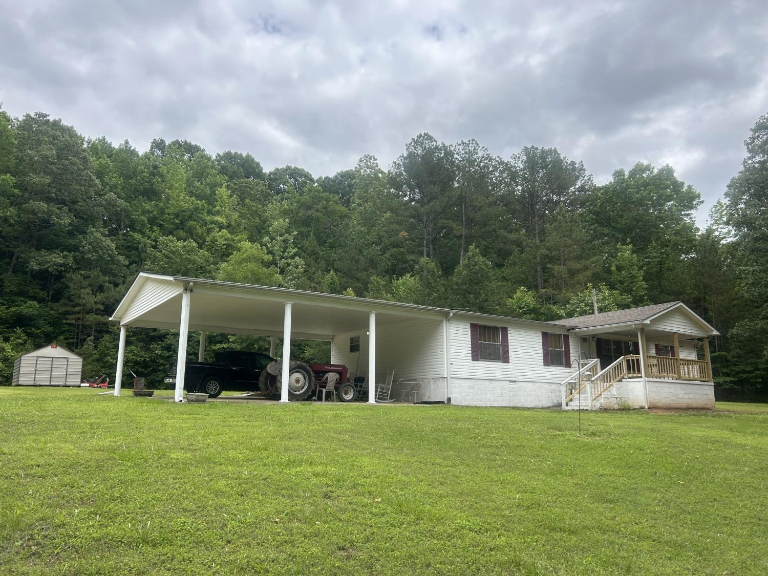 550-Sales-Landing-Rd For Sale