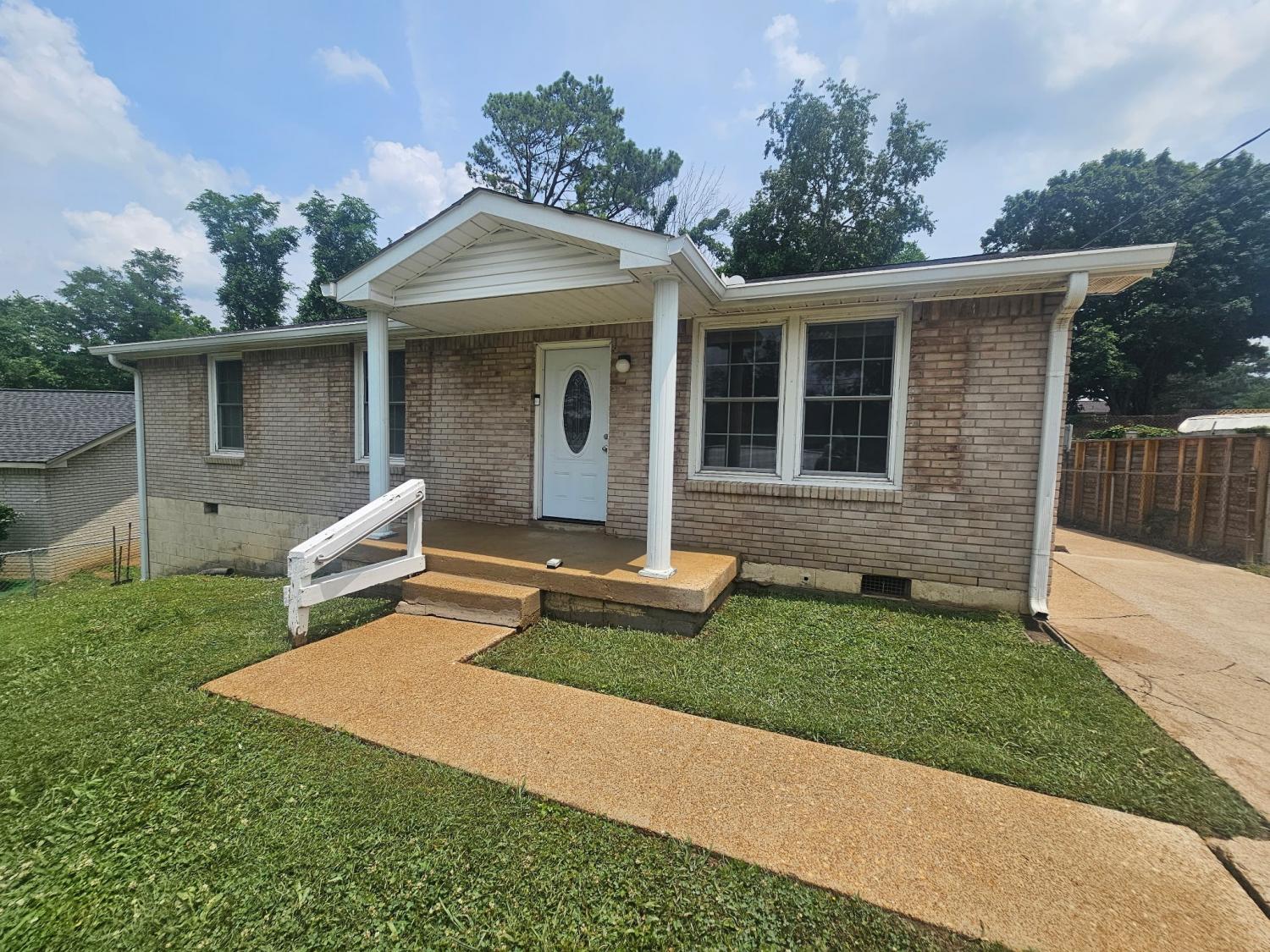 120-Karen-Ray-Ct For Sale