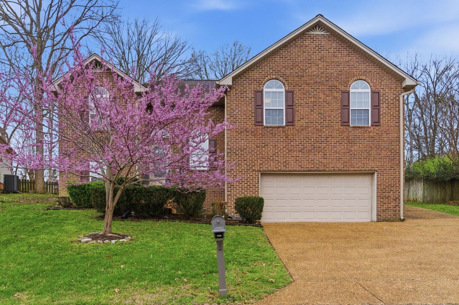 118-Redbud-Dr For Sale