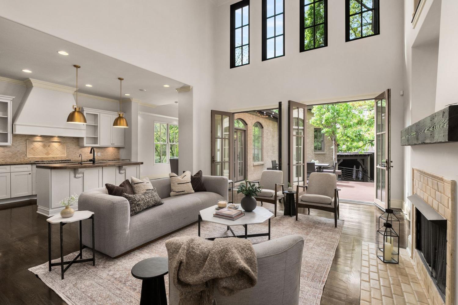 1127A-Glendale-Ln For Sale