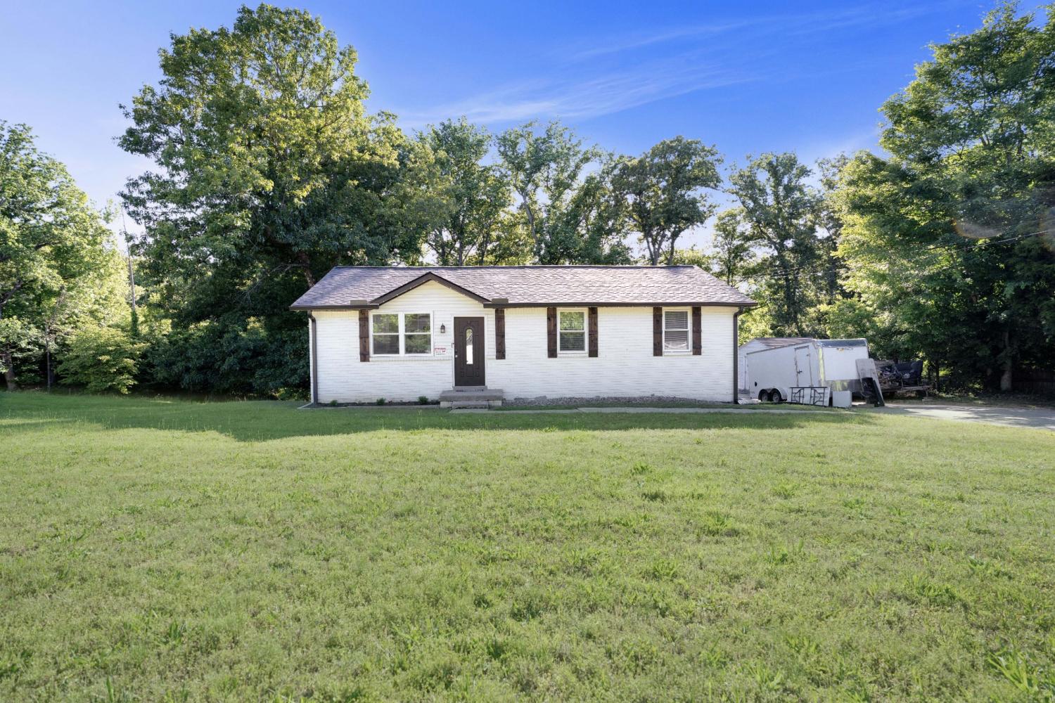 412-Hilltop-Dr For Sale