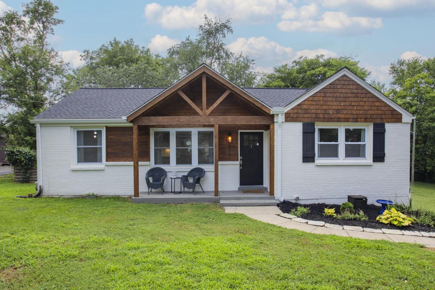 4017-Ivy-Dr For Sale
