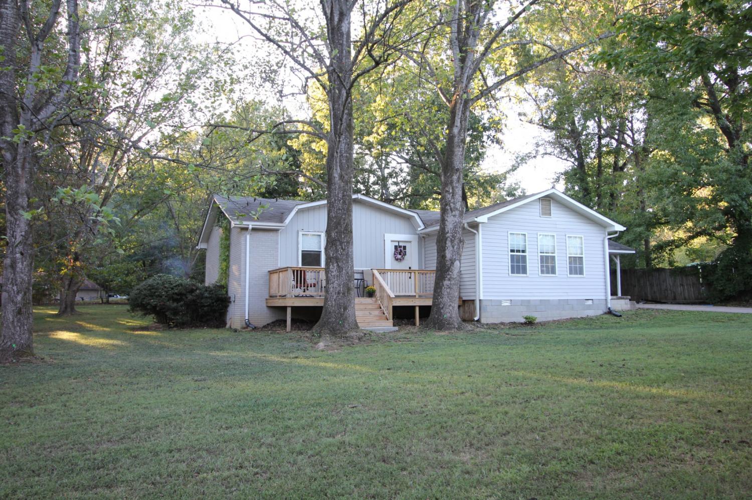 7108-White-Oak-Dr For Sale