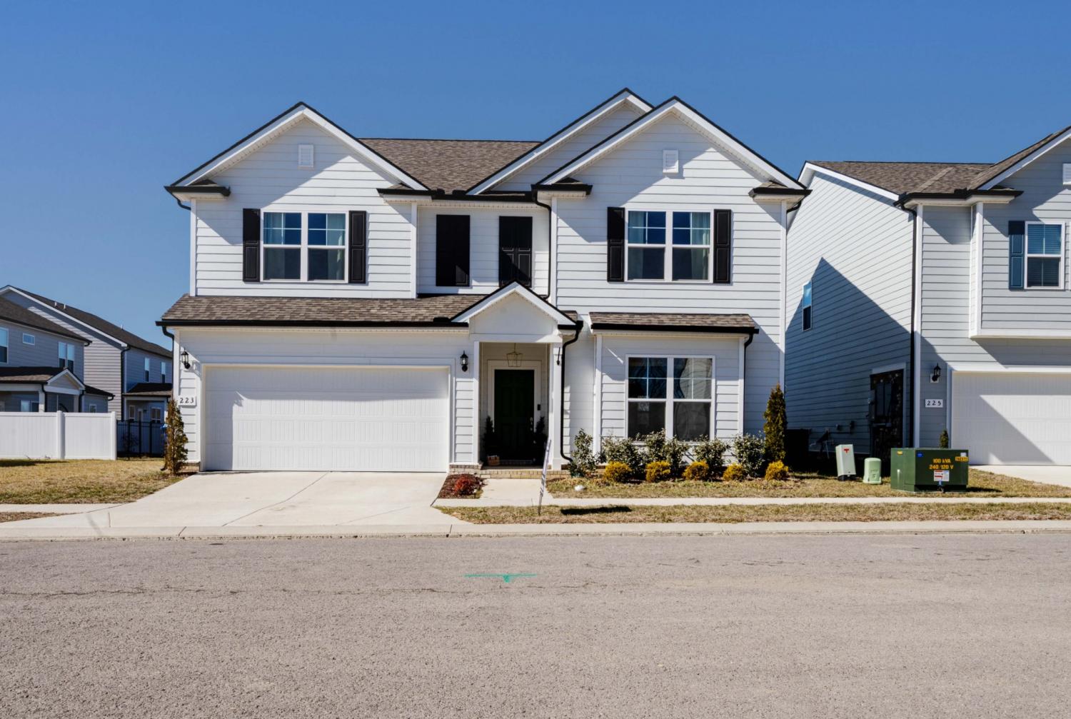 223-Land-Breeze-Dr For Sale