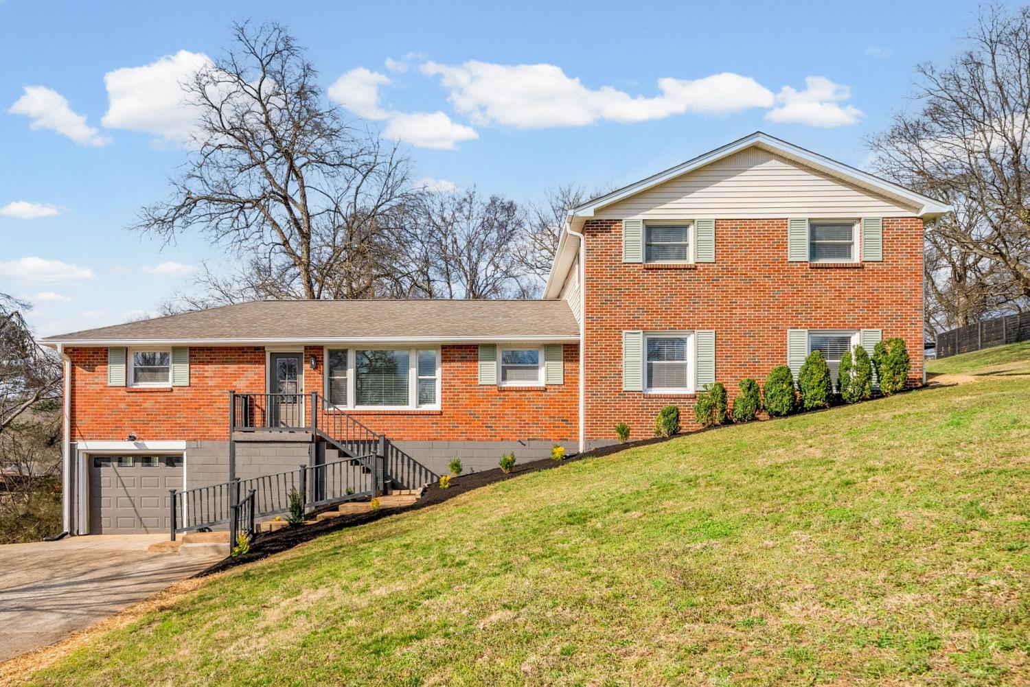 1320-Bellshire-Dr For Sale