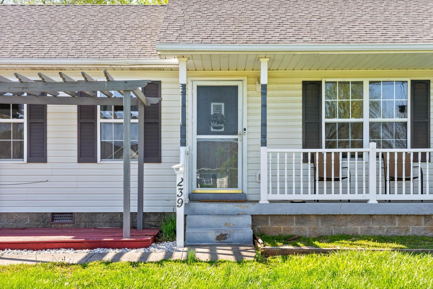 239-Golden-Pond-Ave For Sale