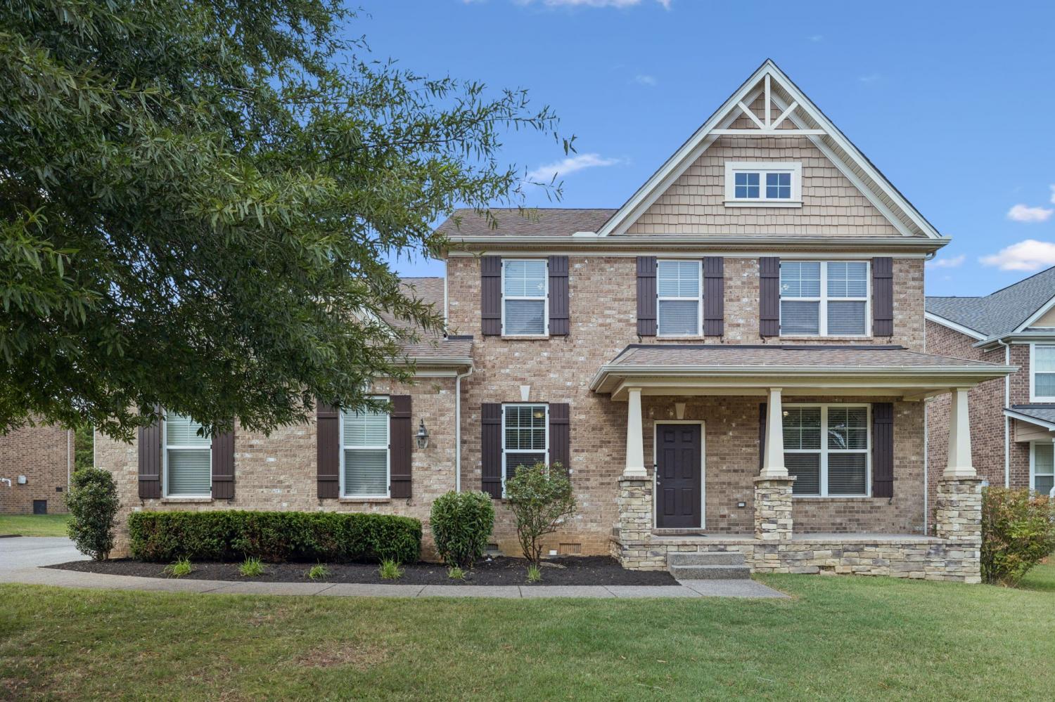 1025-Cantwell-Pl For Sale