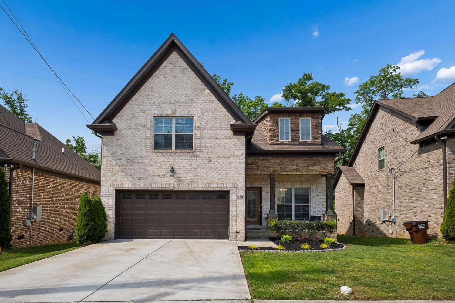 880-Bloomdale-Trce For Sale