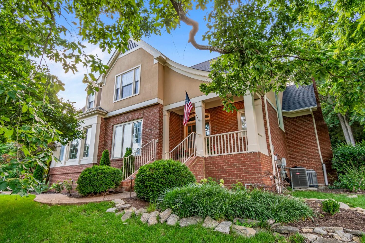 801-Vivians-Way For Sale