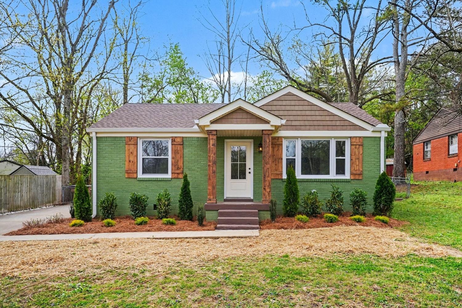 2925-Twin-Lawn-Dr For Sale