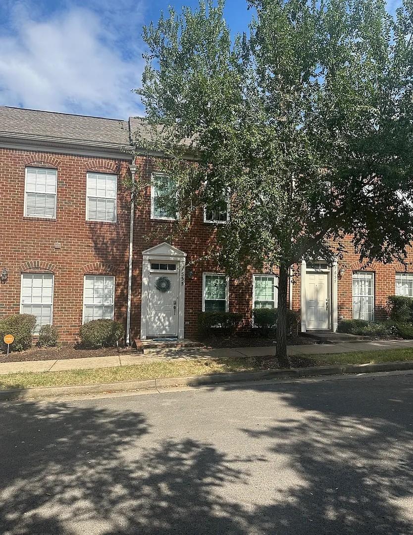 7635-Leveson-Way For Sale