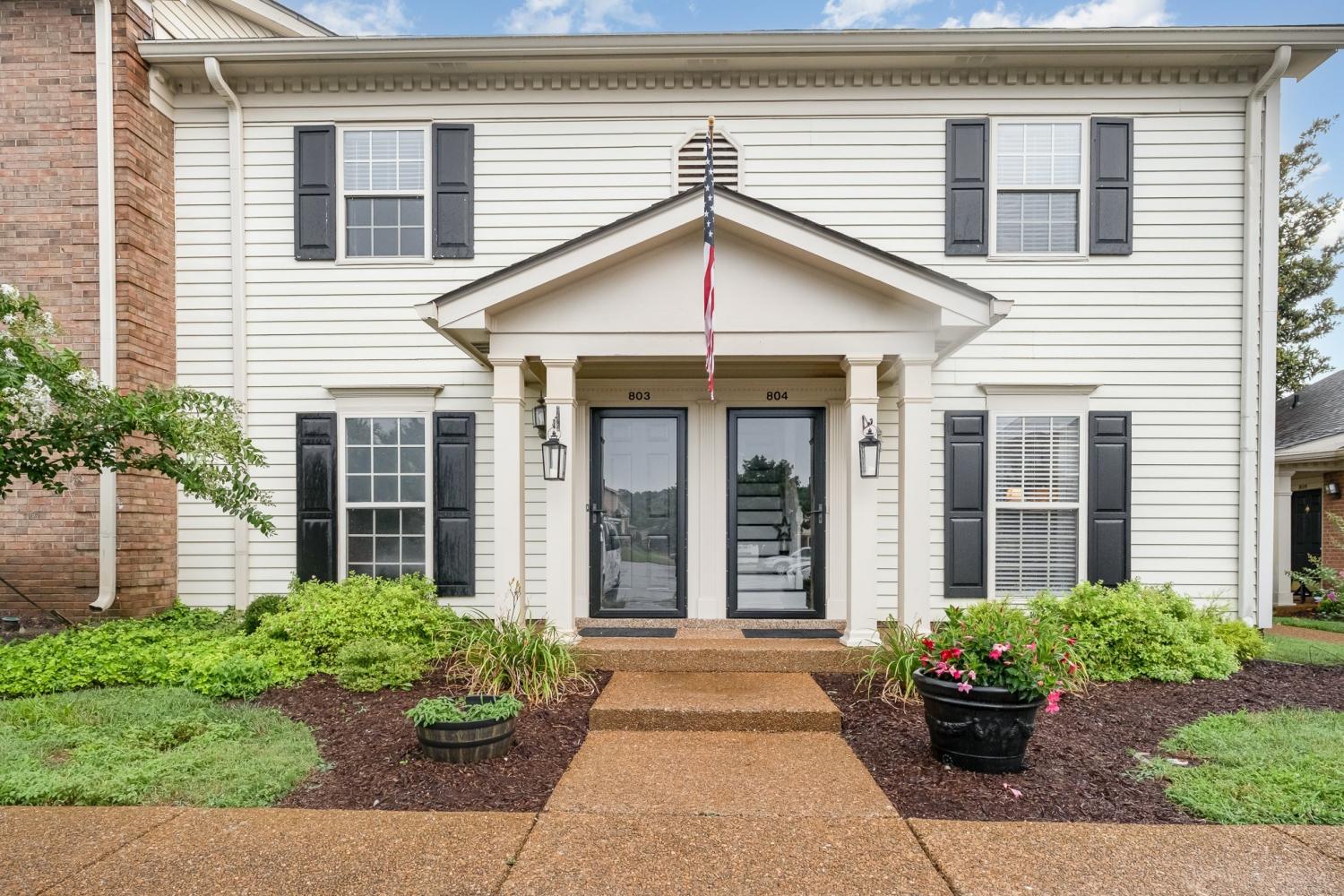 804-Brentwood-Pt For Sale