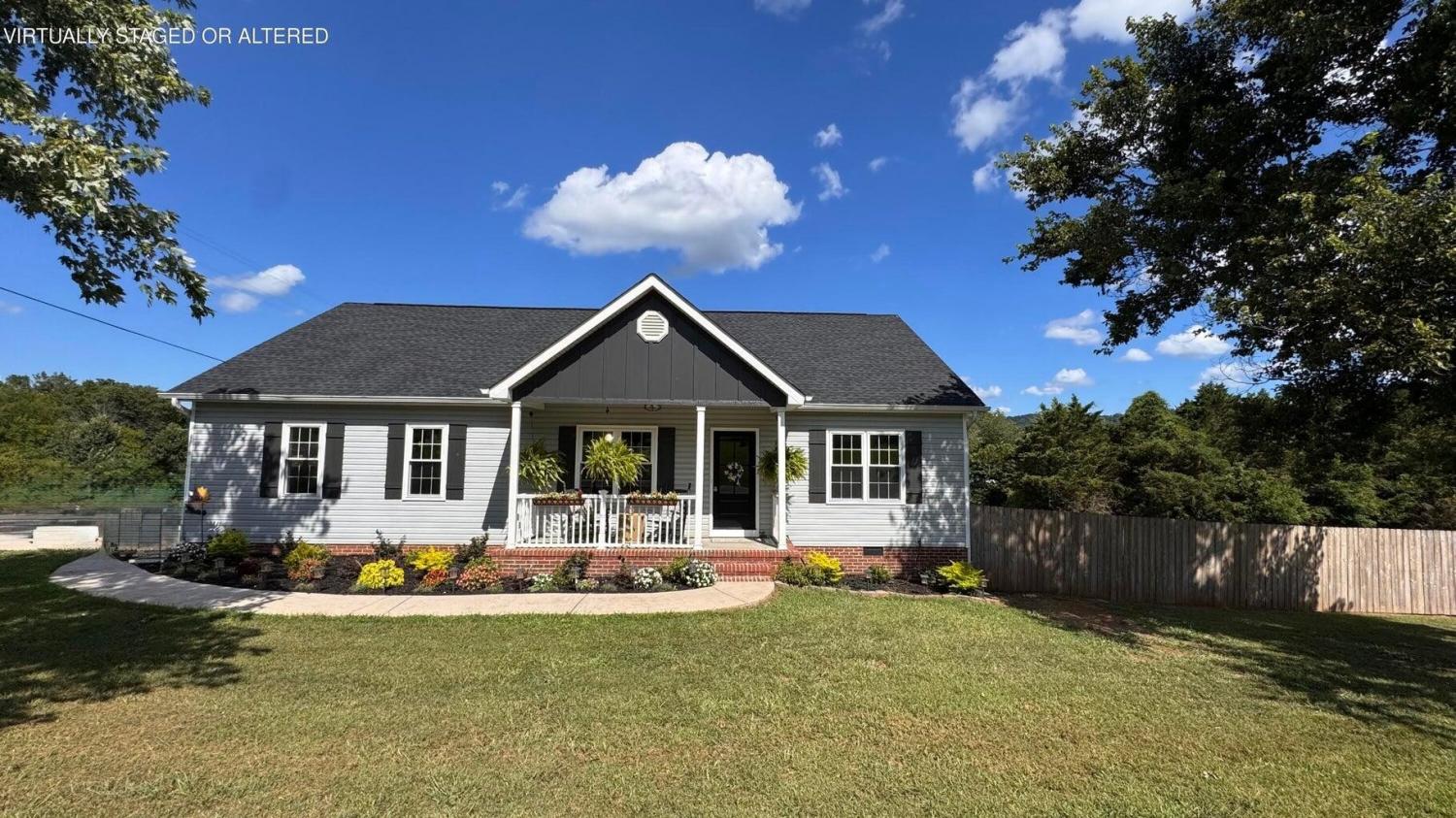 19-Laura-Lane For Sale
