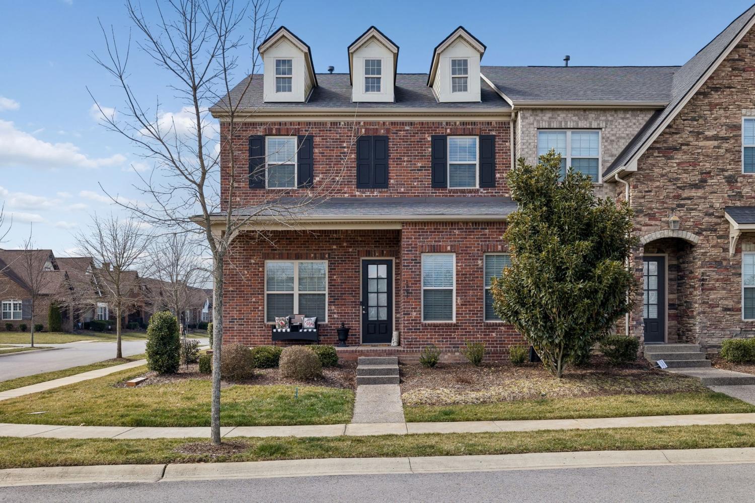 2001 Inland Dr TN 37064 For Sale - 