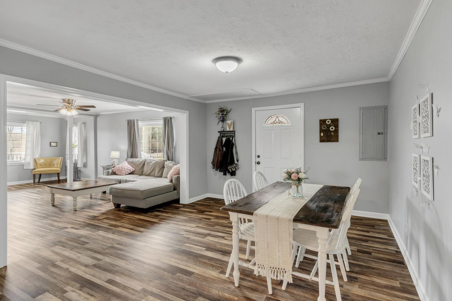 795-McMurry-Blvd--E For Sale