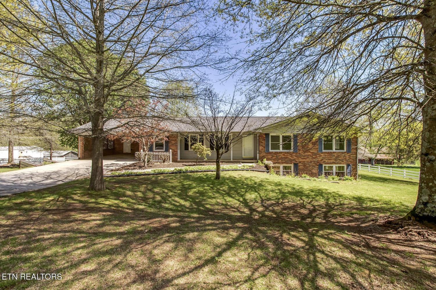823-Old-Harriman-Hwy For Sale