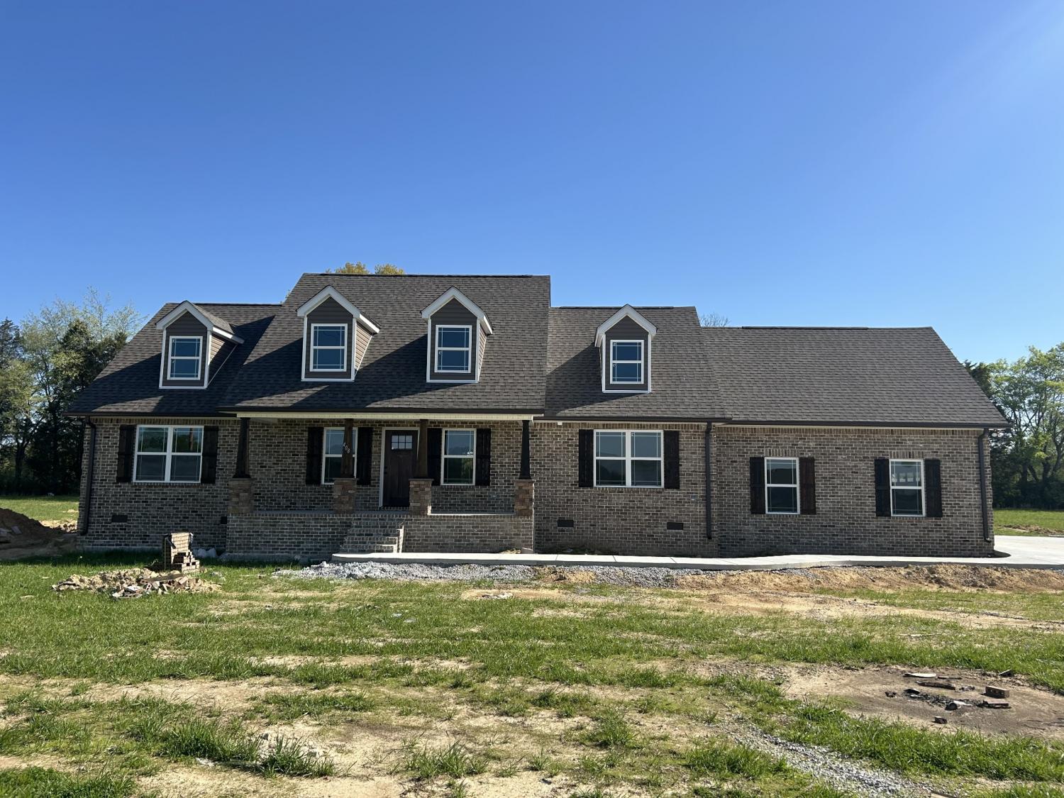 408-Randall-Ln For Sale