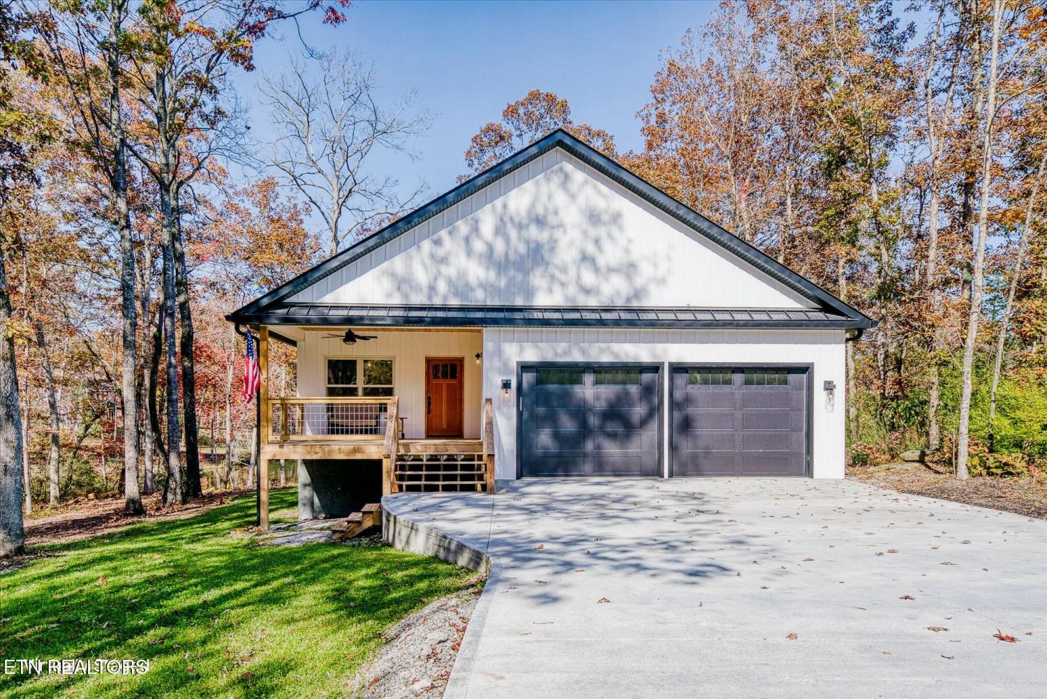 565-Grassland-Rd For Sale