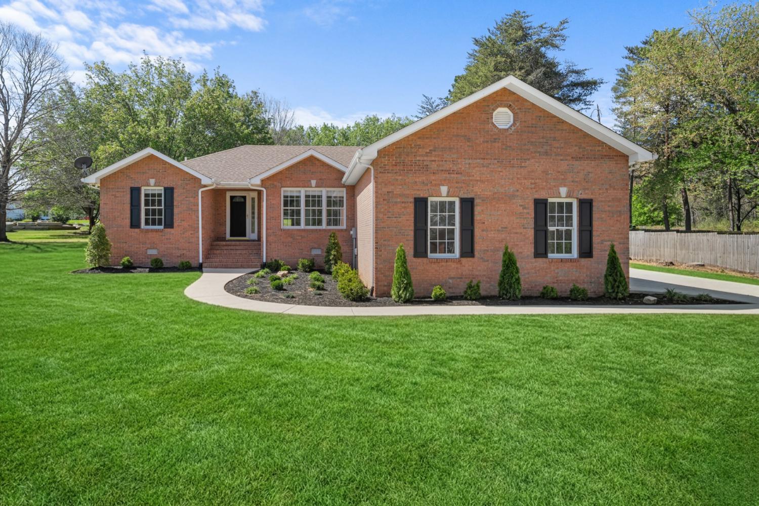 74-Maple-Dr For Sale