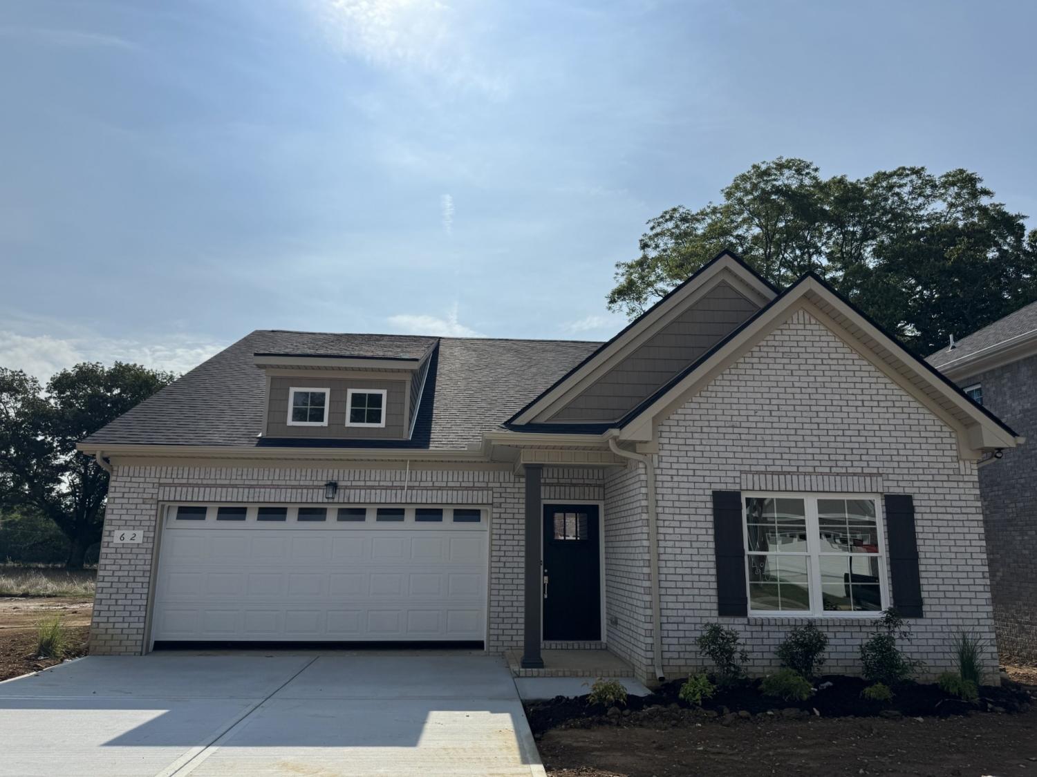 8-Laurel-View-St For Sale