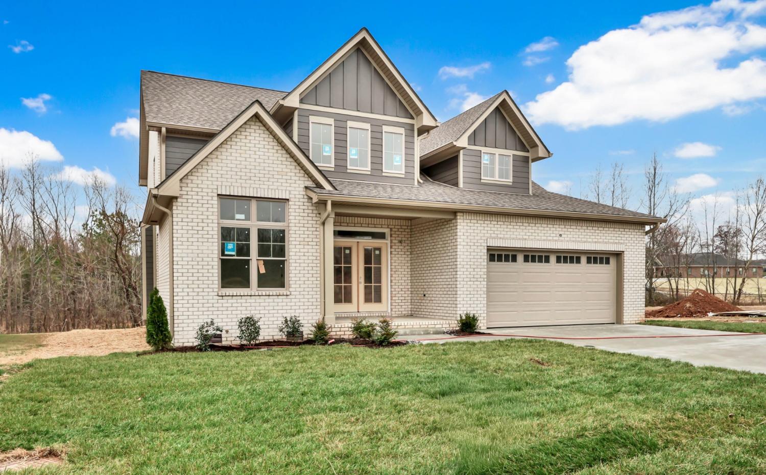 109-Cottage-Ln For Sale