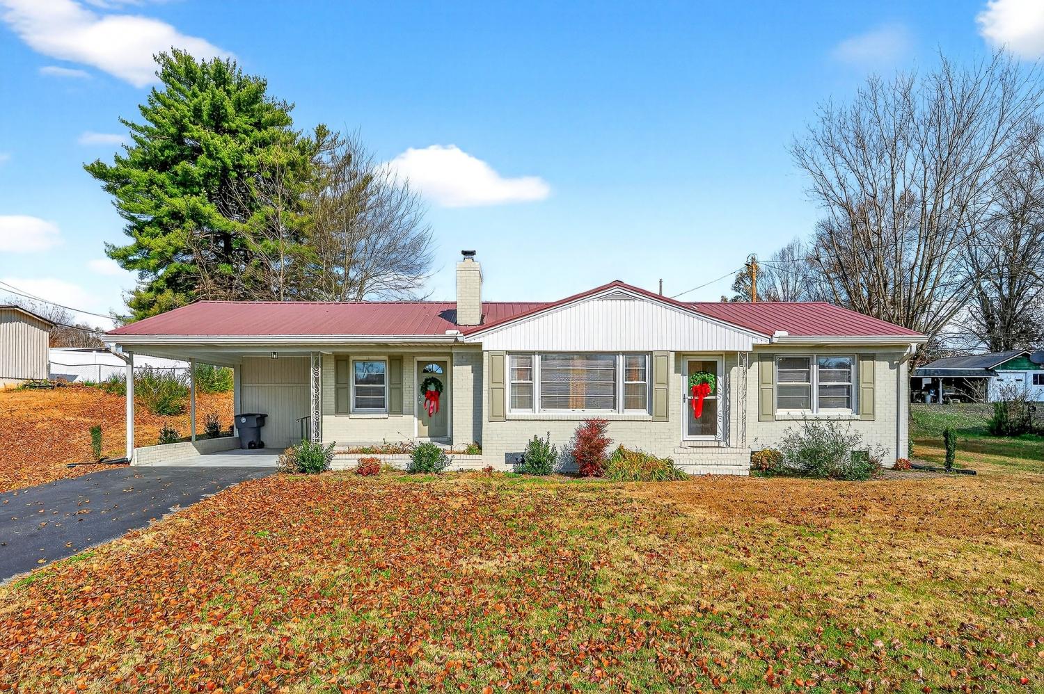 111-Roosevelt-Rd For Sale