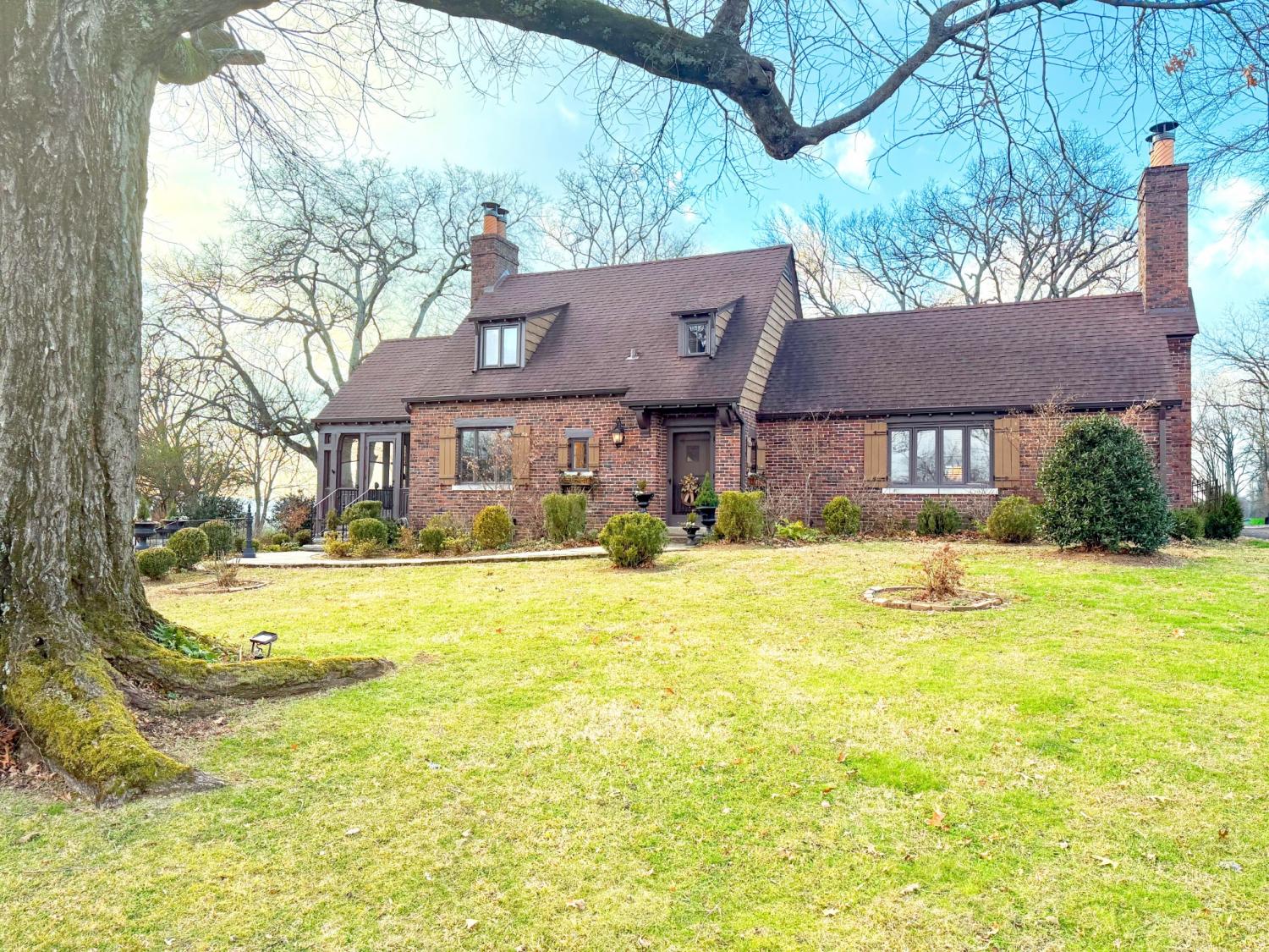 226-Rose-St For Sale