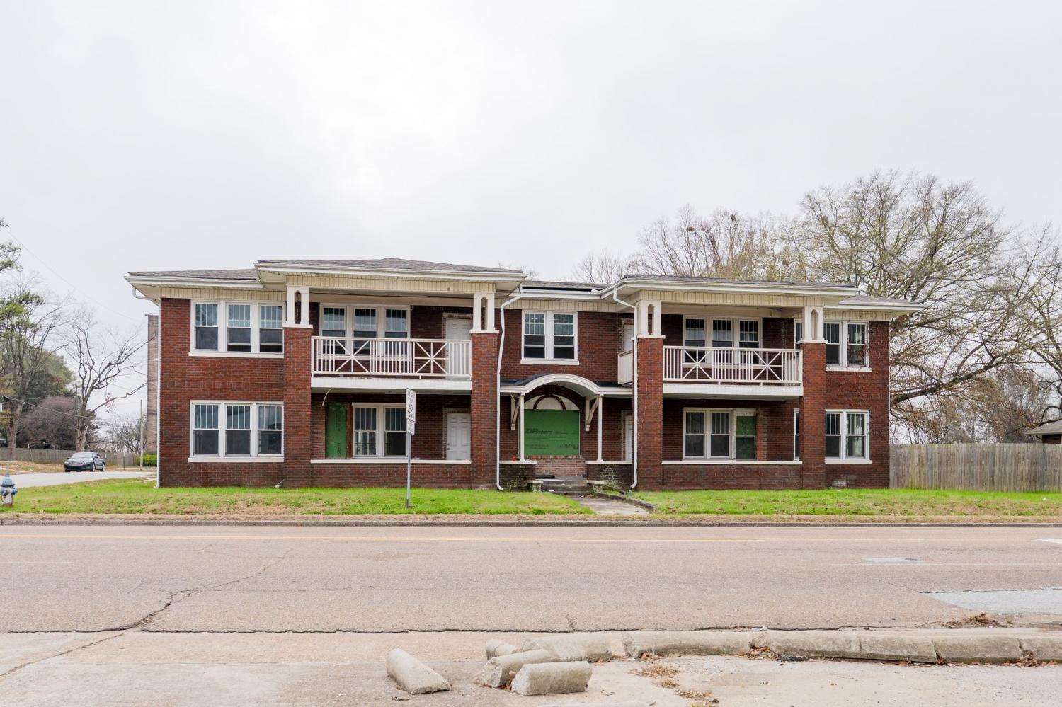 236-Airways-Blvd For Sale