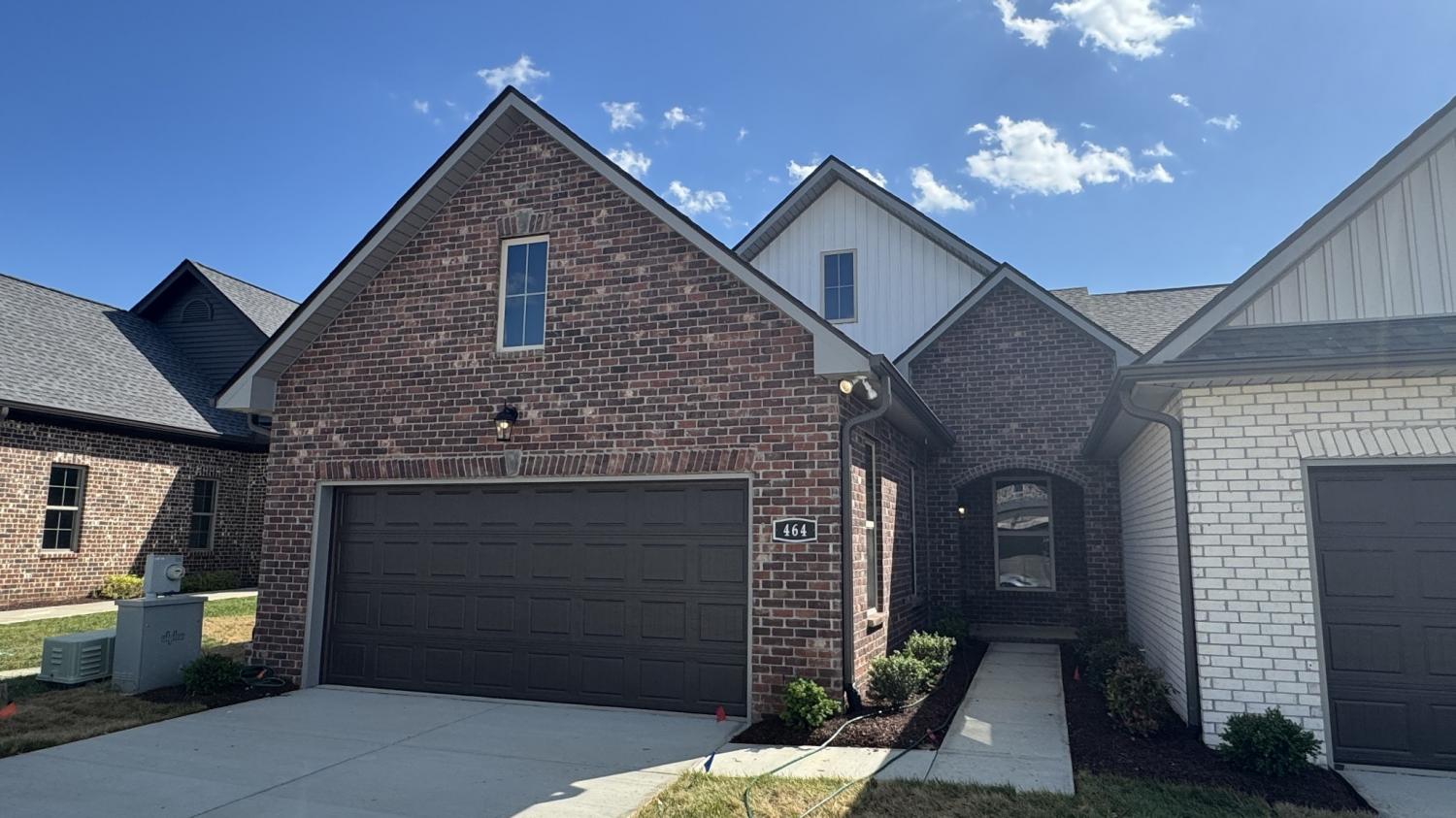 464-W-Foxrun For Sale