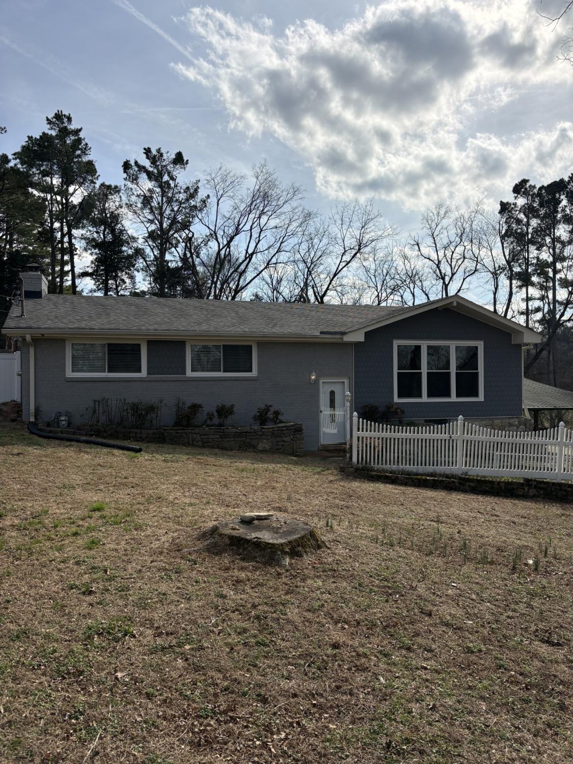 304-Hickory-Dr For Sale