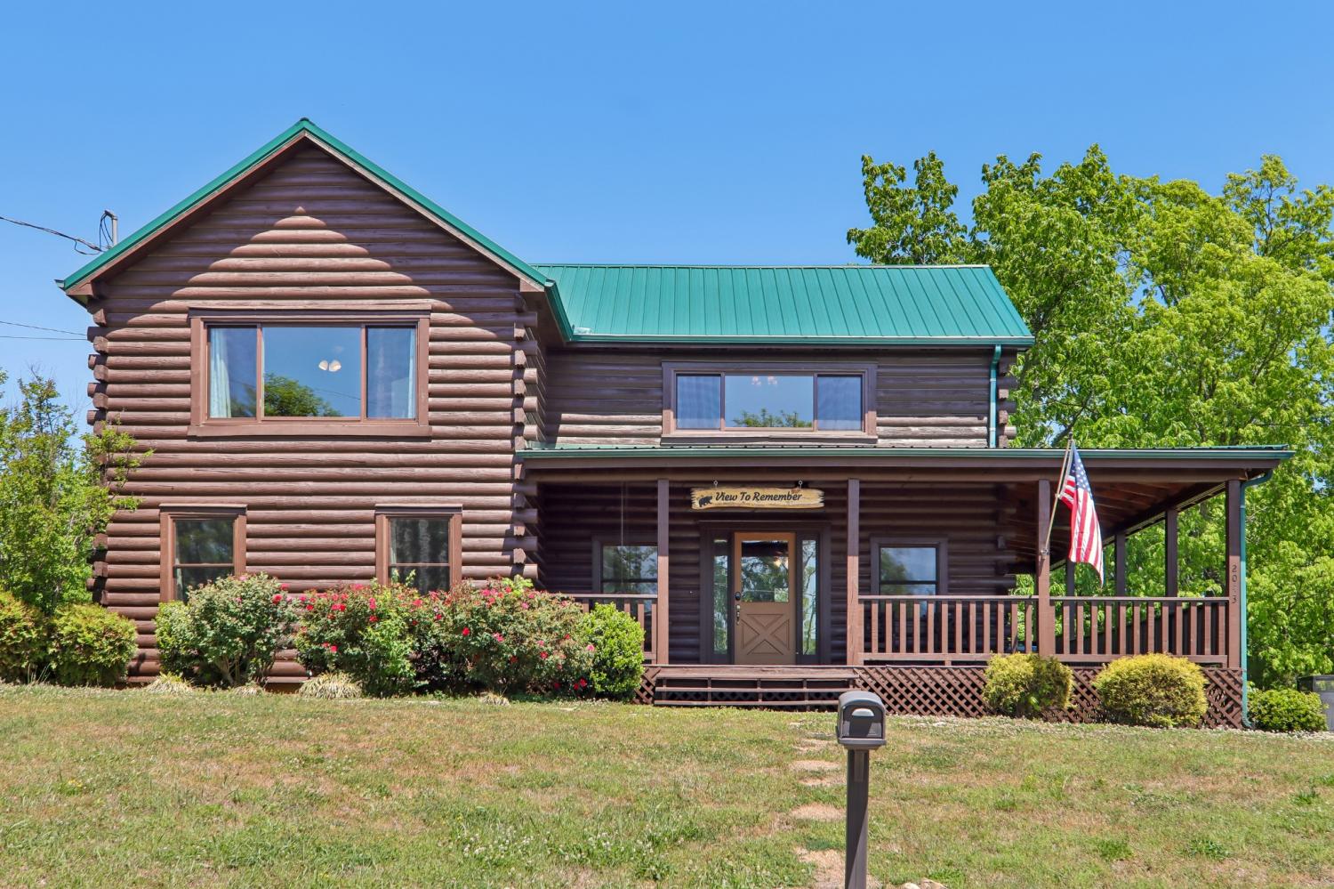2043-Oakmont-Dr For Sale