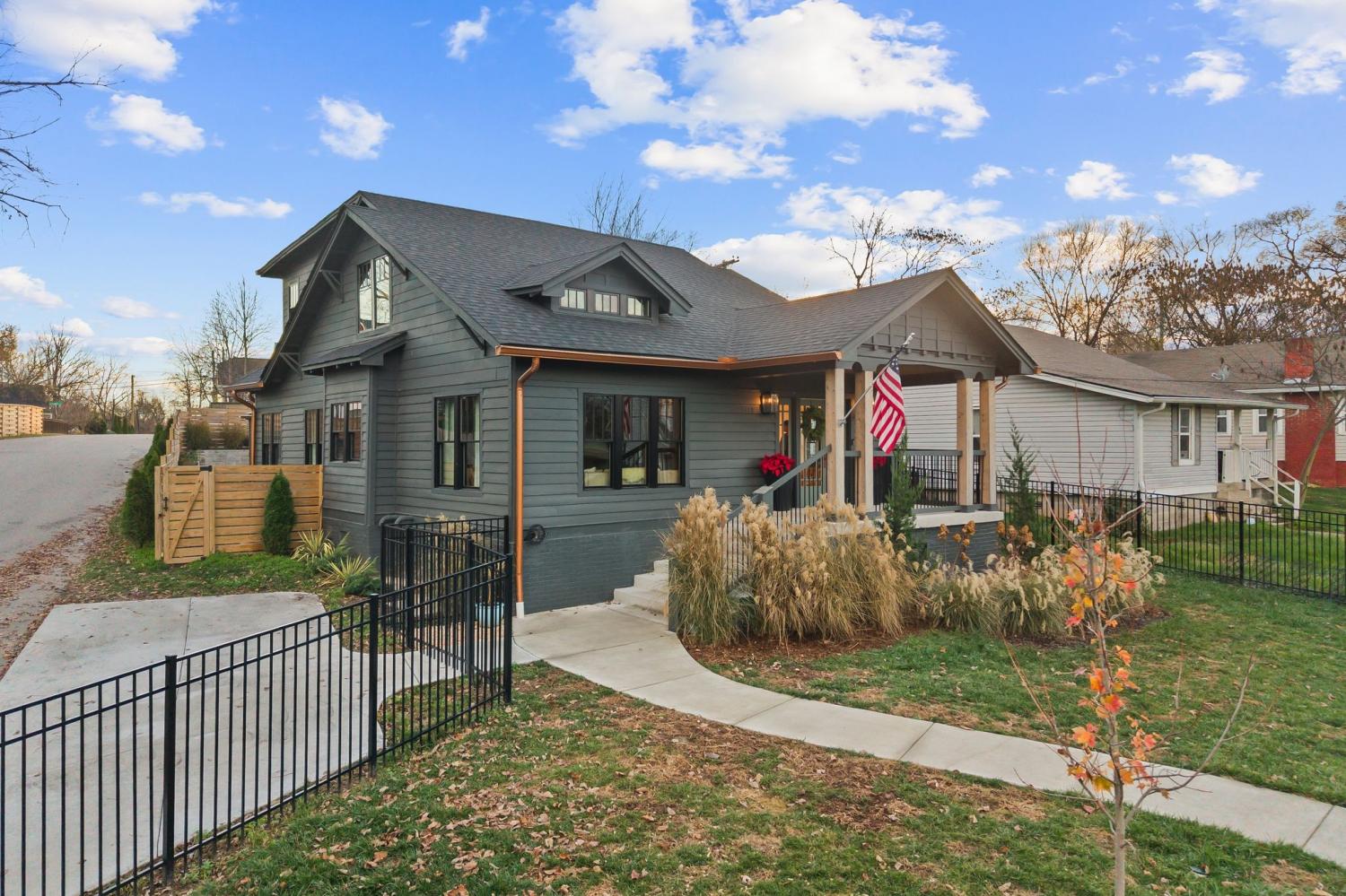 1118-Douglas-Ave For Sale