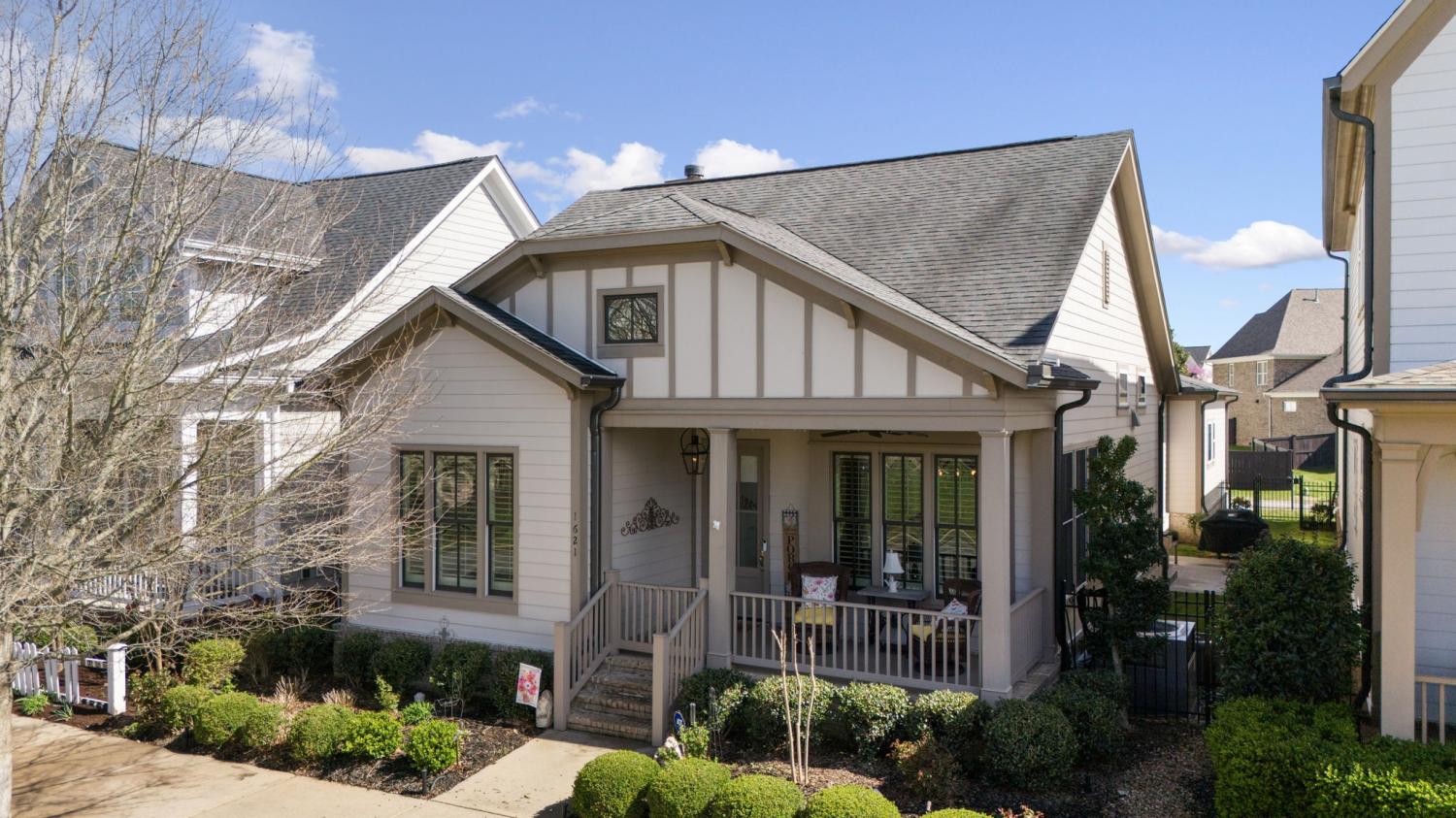 1621-Townsend-Blvd For Sale