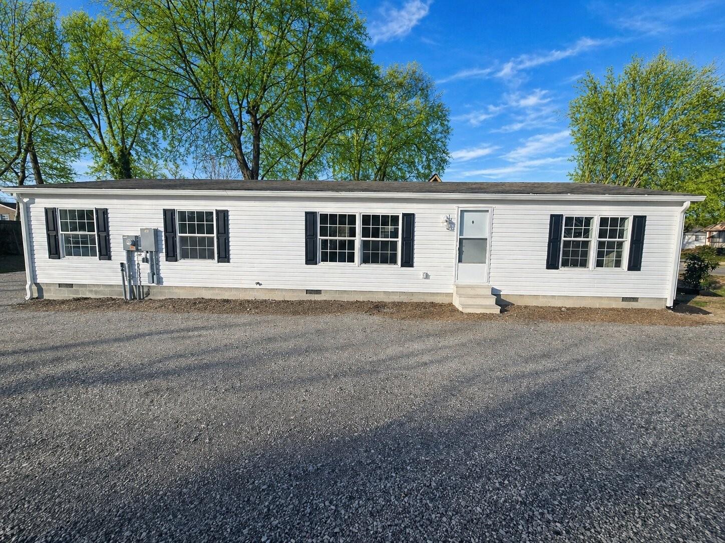 223-E-Park-Ave For Sale