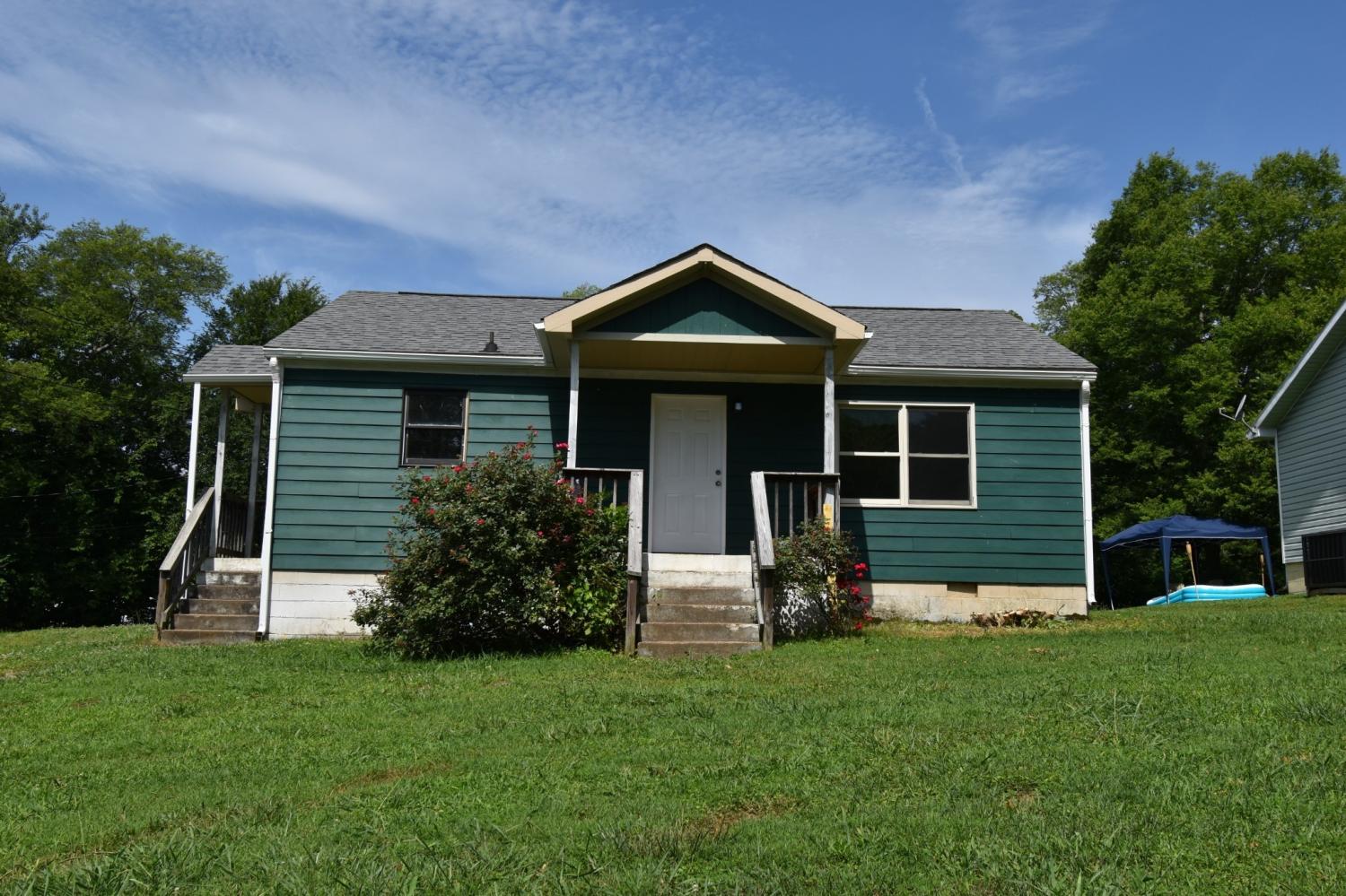 914-W-Happy-Hollow-Dr For Sale