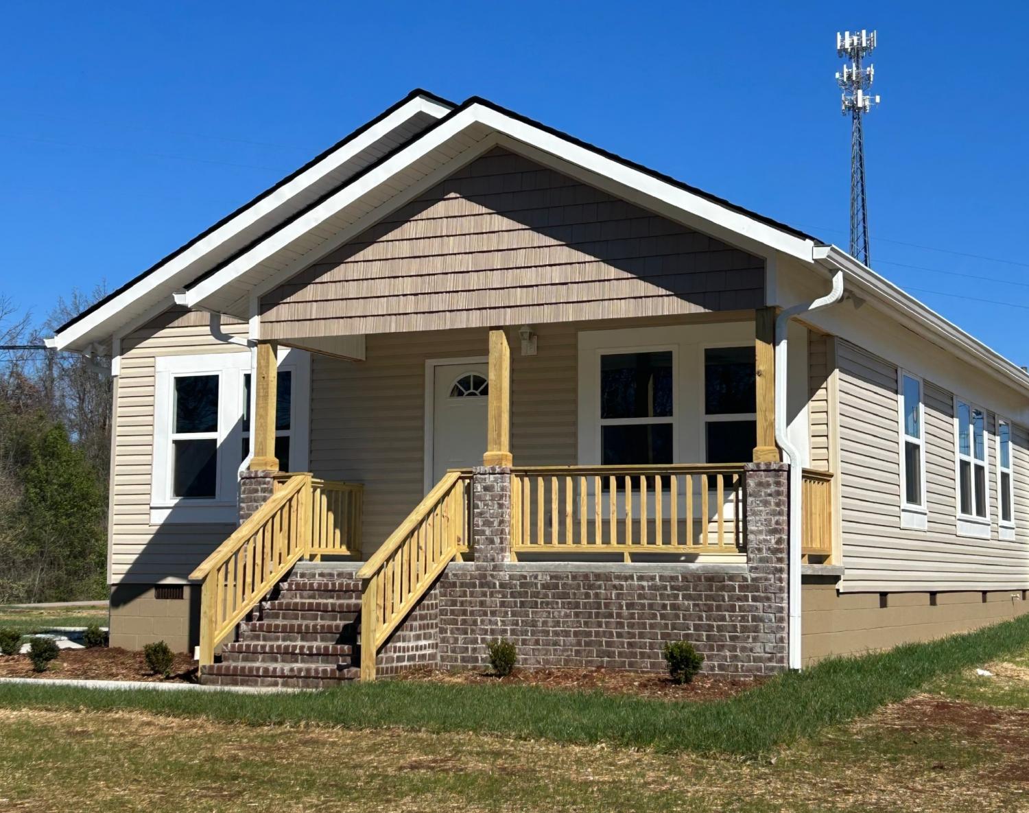 125-Front-Street-N For Sale