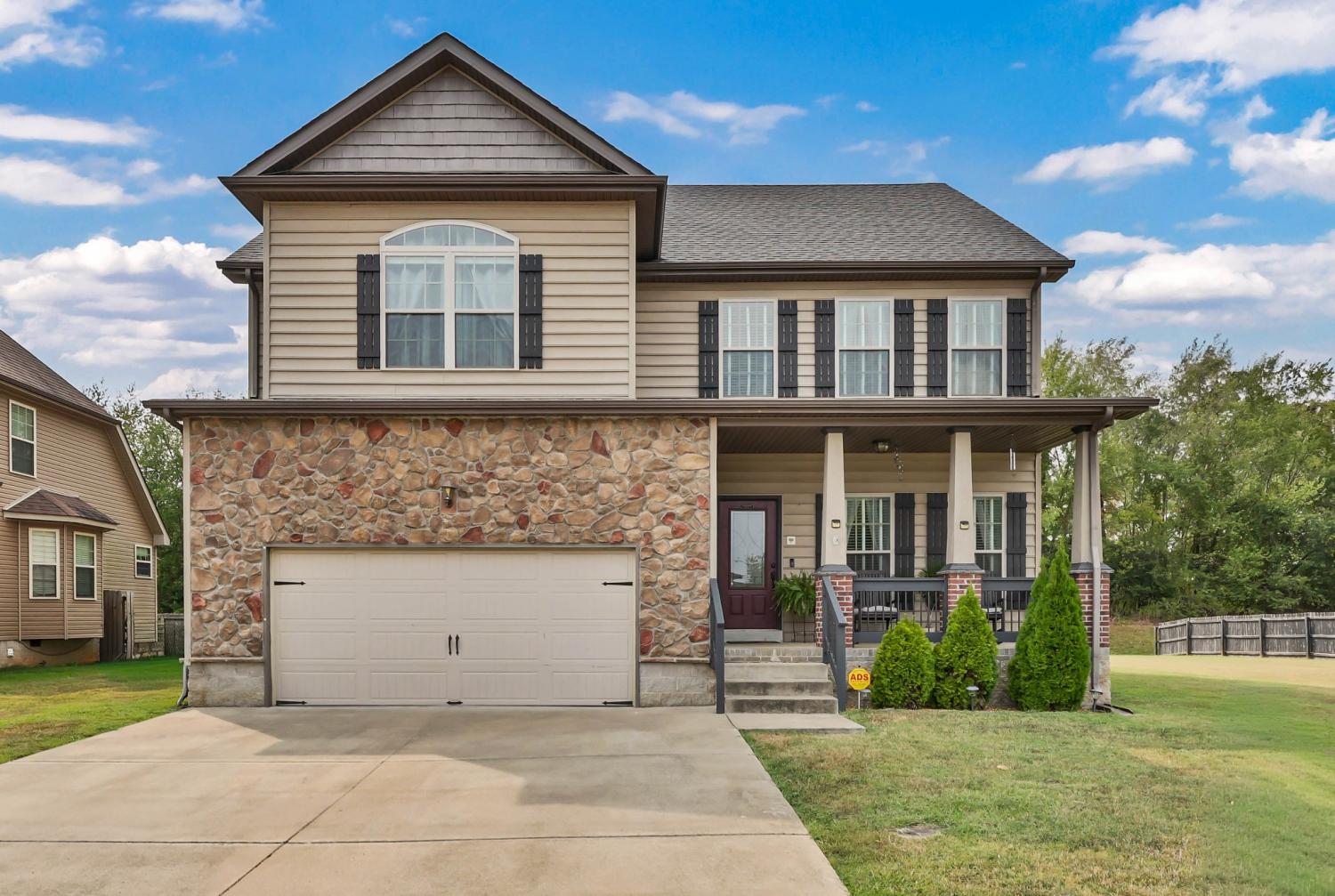 1520-EADS-COURT For Sale