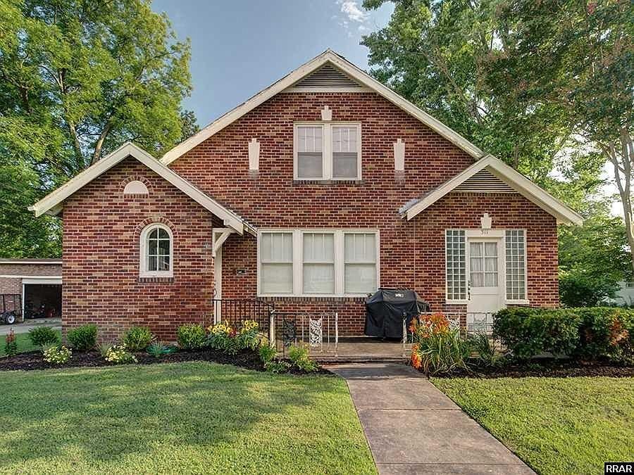 311-Main-St For Sale