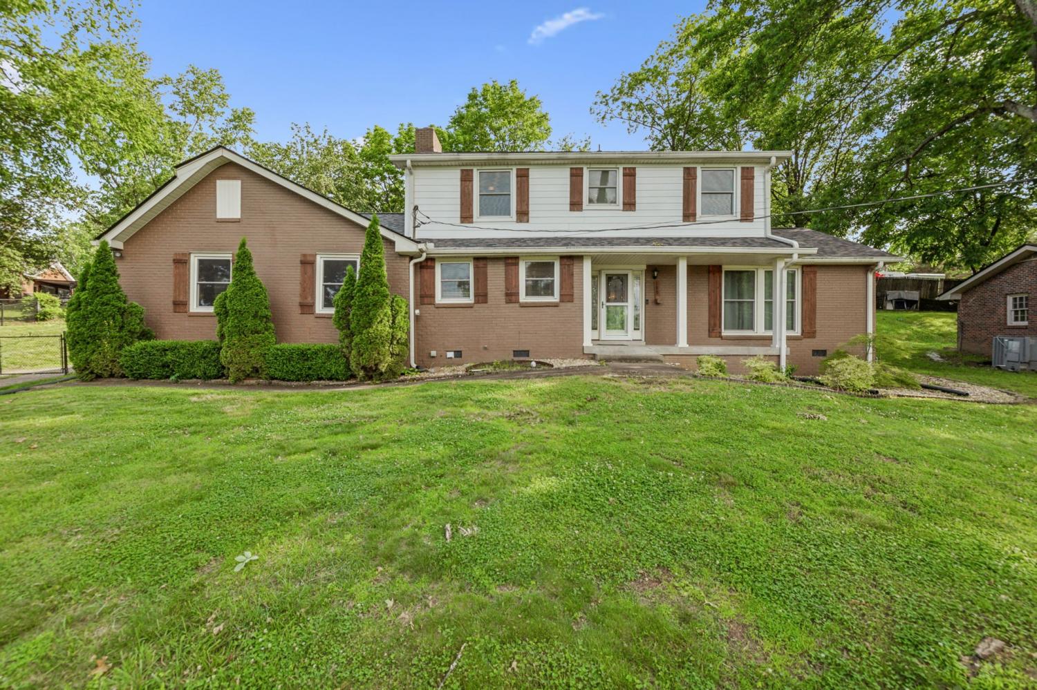 109-Cloverdale-Ct For Sale