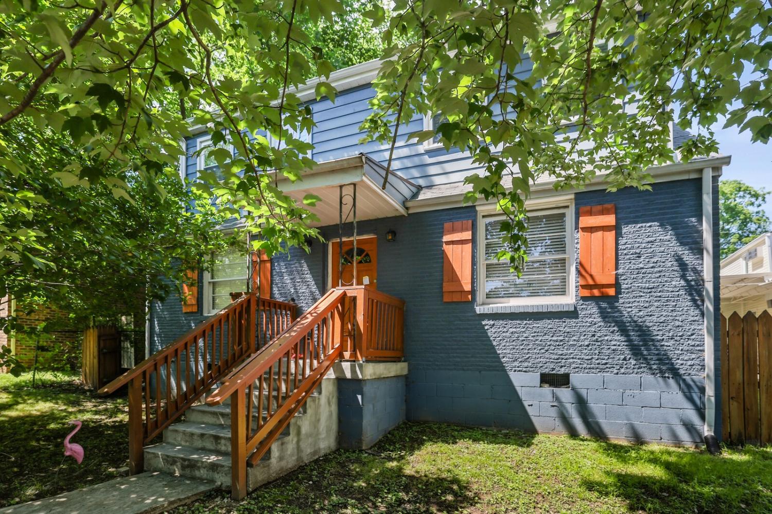 911-Chicamauga-Ave For Sale