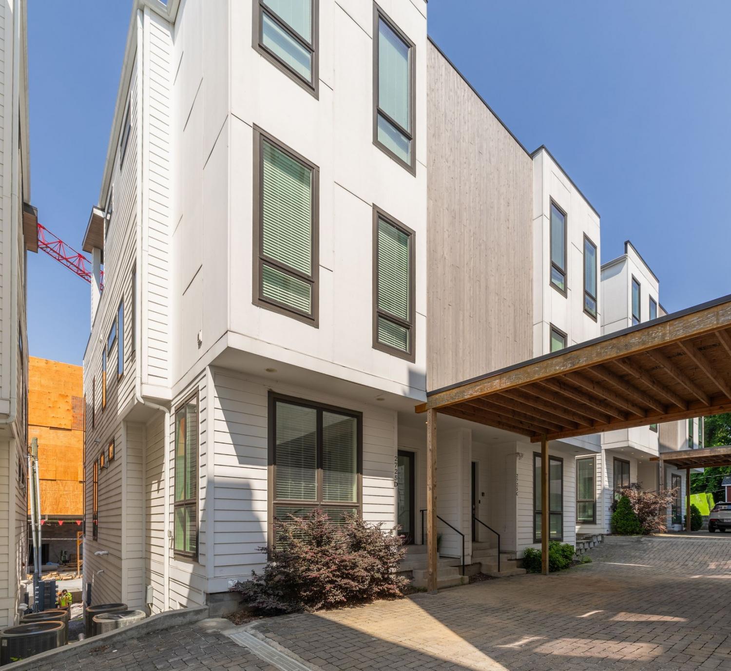 2725-Westwood-Dr For Sale