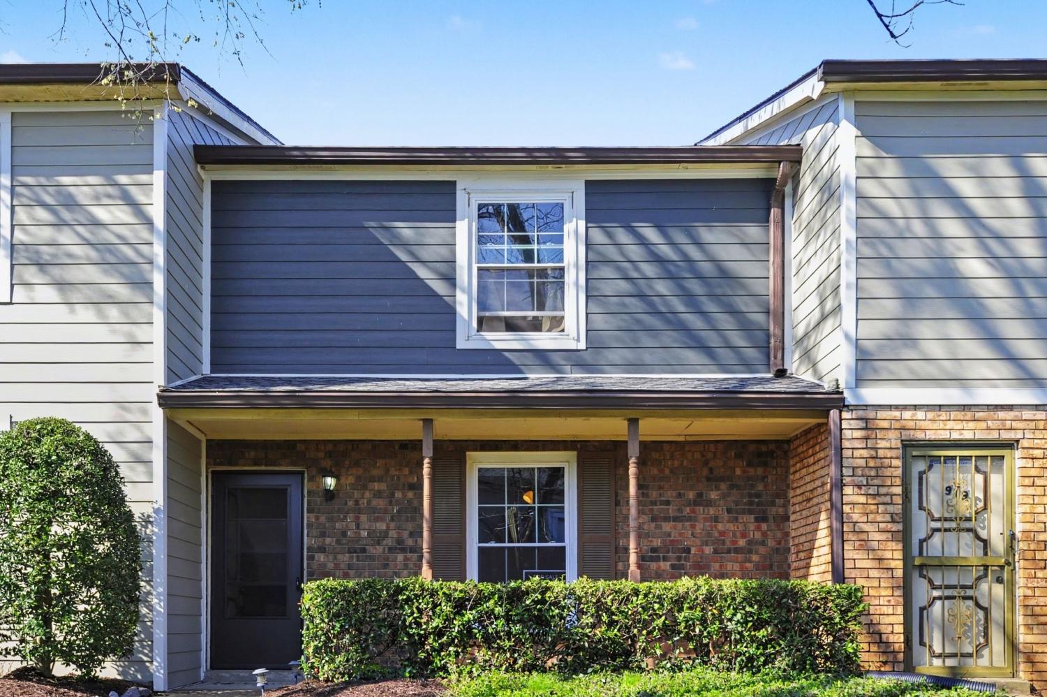 920-Coarsey-Dr For Sale