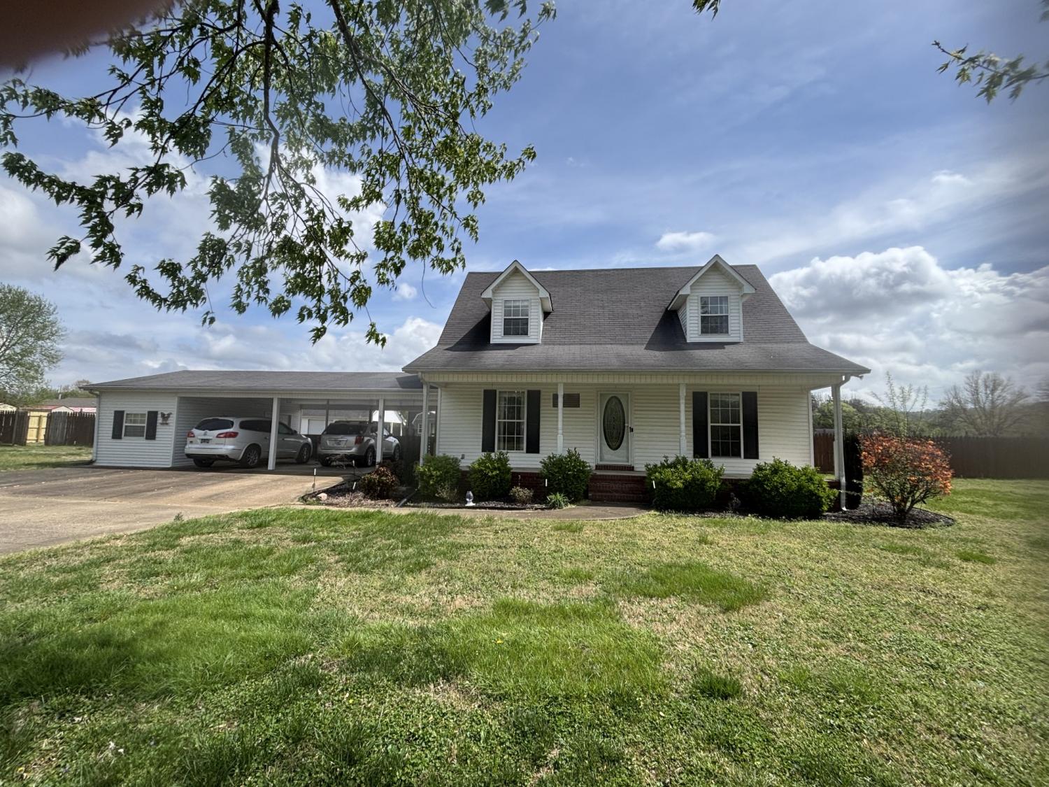 204-Alex-Dr For Sale