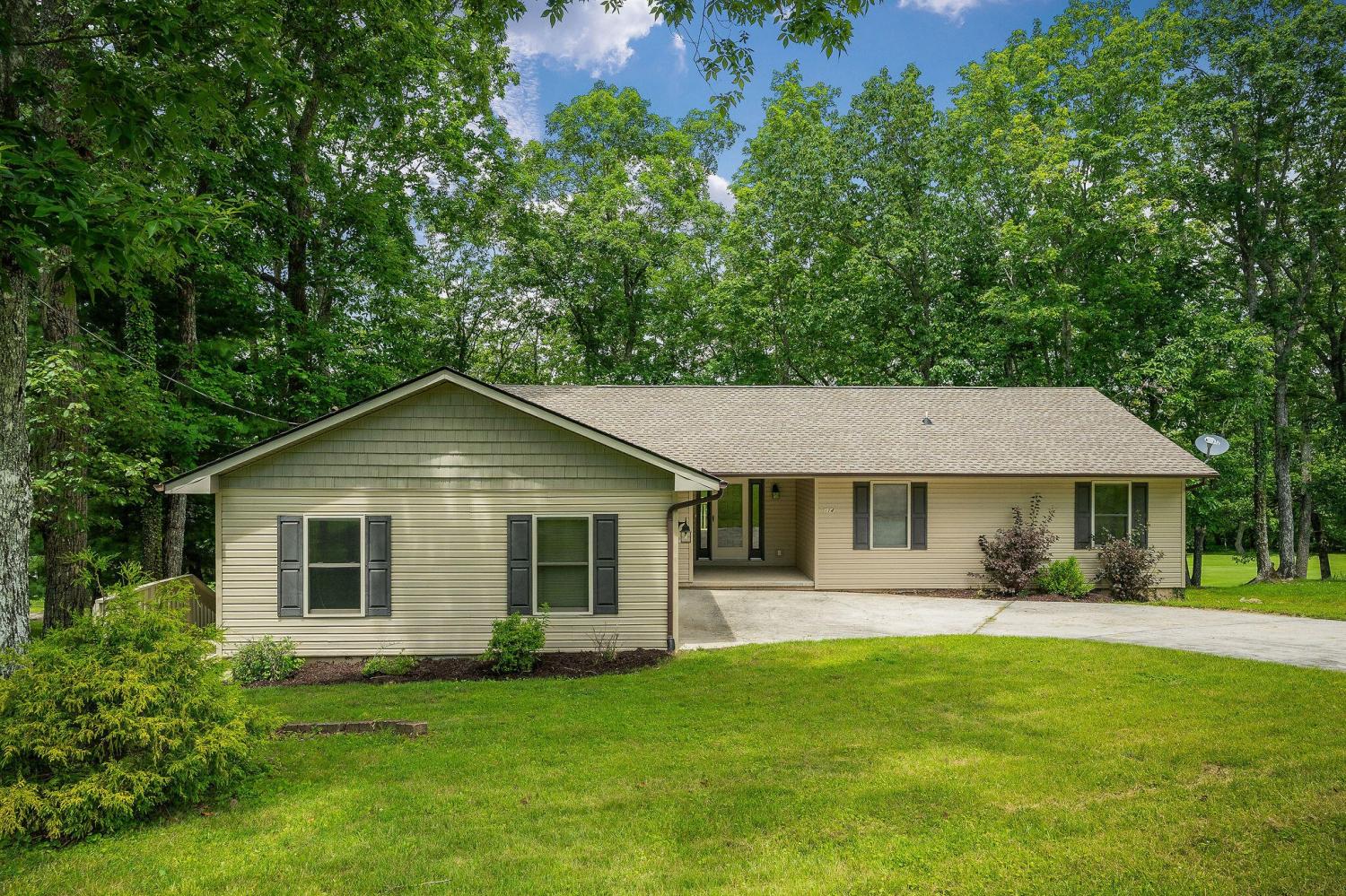 114-Greenwood-Road For Sale