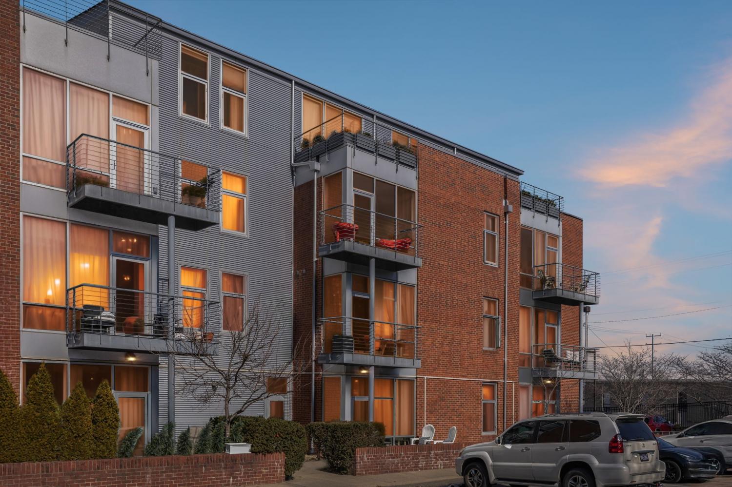 926-Woodland-St For Sale